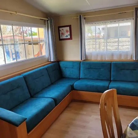 Mobile Home A 200M De La Mer Dans Camping Familial Avec Piscine, Jeux Et Activites Pornic Exterior photo